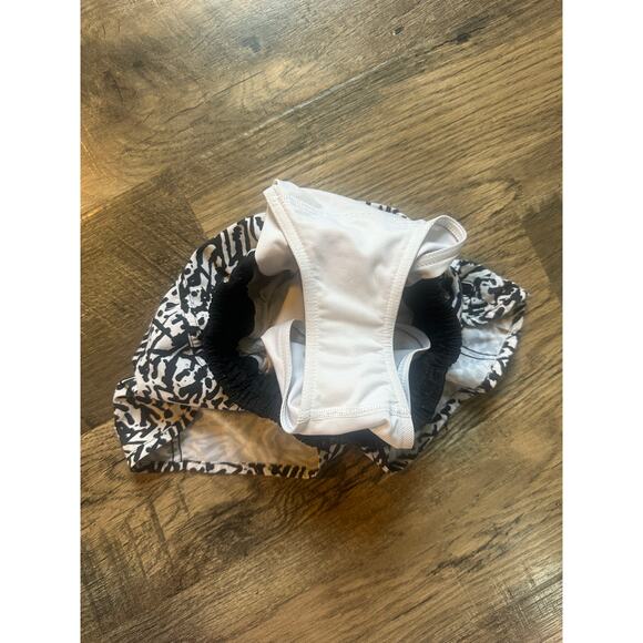 Lululemon Tracker Short III 4-way Stretch Brushed Animal White Black - Picture 8 of 8